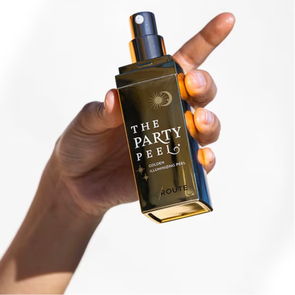 THE ROUTE The Party Peel Golden Illuminizing At Home Chemical Peel